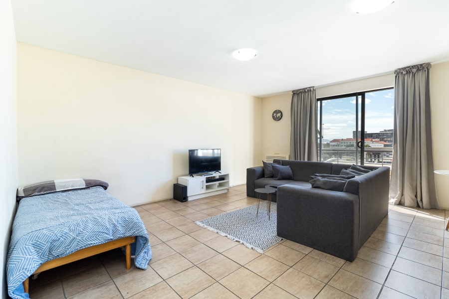 1 Bedroom Property for Sale in Zonnebloem Western Cape